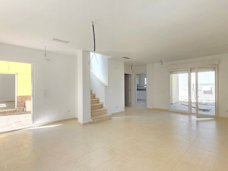 Town House for Sale in Benicolet, Valencia 18