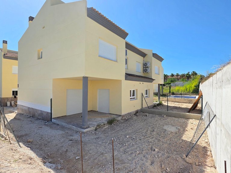 Town House for Sale in Benicolet, Valencia 17