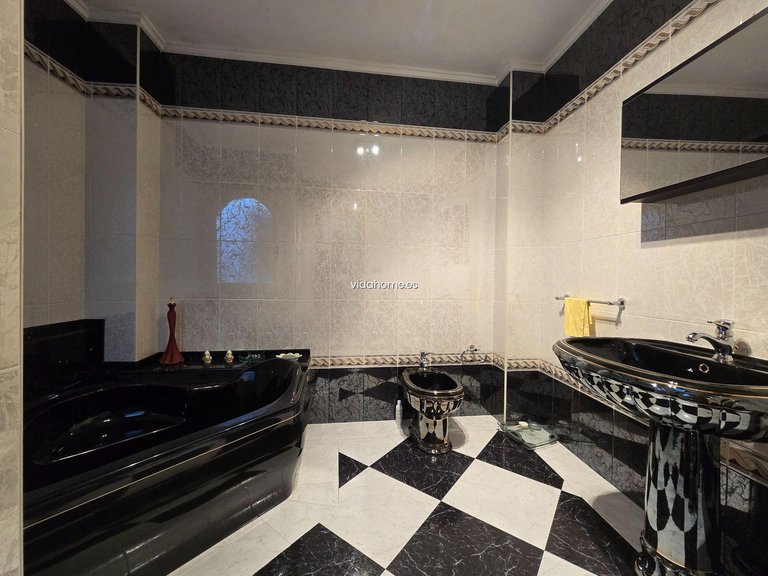 Villa for Sale in Oliva, Valencia 4