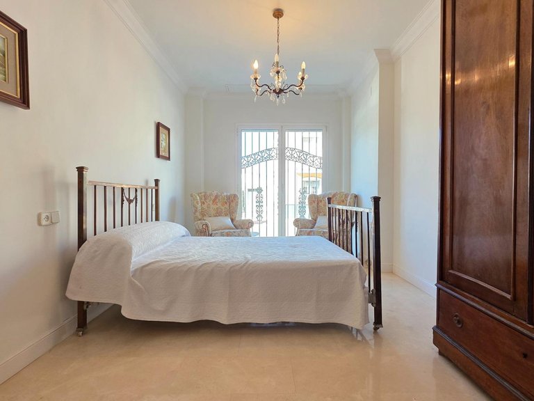 Villa for Sale in Almoines, Valencia 4