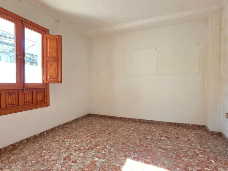 Villa for Sale in Oliva, Valencia 3