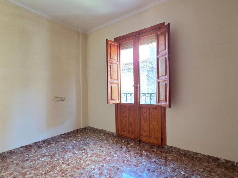 Villa for Sale in Oliva, Valencia 9