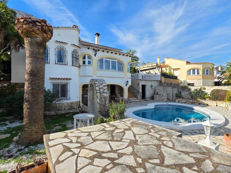 Villa for Sale in Denia, Alicante 9