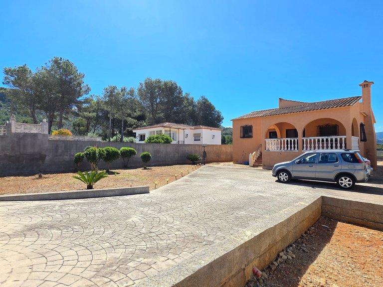 Villa for Sale in Gandia, Valencia 1