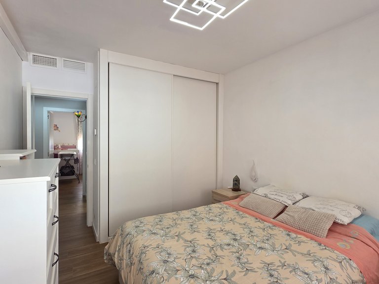 Apartment for Sale in Playa De Gandía, Valencia 14