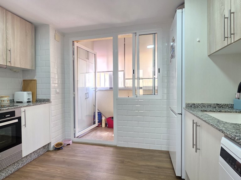 Apartment for Sale in Playa De Gandía, Valencia 9