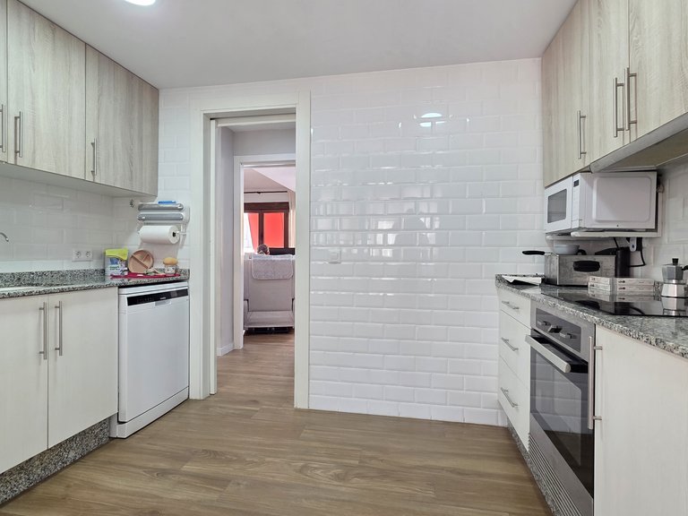 Apartment for Sale in Playa De Gandía, Valencia 10