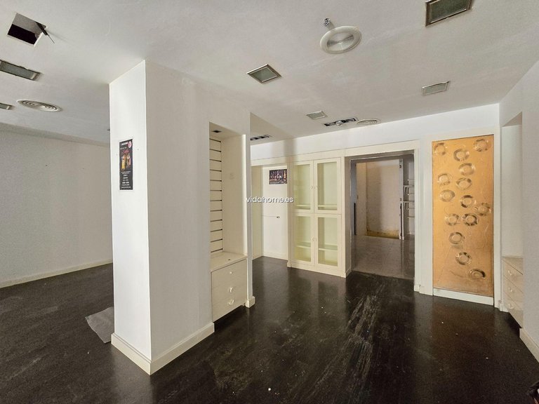 Commercial for Rent in Gandia, Valencia 8