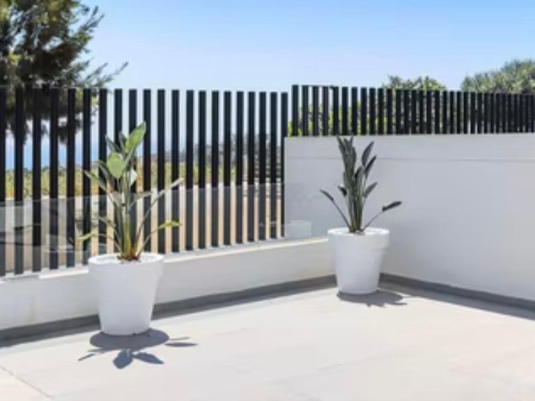 Villa for Sale in Guardamar Del Segura, Alicante, 13