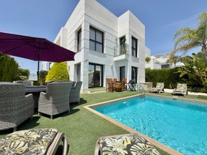 Villa for Sale in Costa Blanca Ciudad Quesada, Alicante