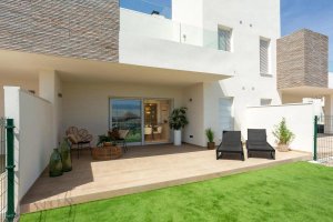 Villa for Sale in Algorfa, Alicante
