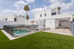 Villa for Rent in Torremolinos, Malaga