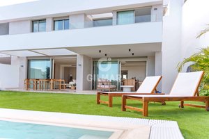 Town House for Sale in Las Palmas De Gran Canaria, Las Palmas
