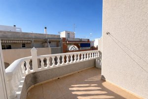 Penthouse for Sale in Playa del Cura Torrevieja, Alicante