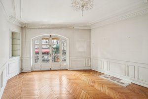 Apartment for Sale in 17th (monceau – Batignolles -ternes), Monceau – Montmartre (9th,17th, 18th)