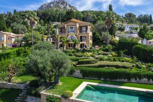 Villa for Sale in Vence, Vence, St. Paul Area