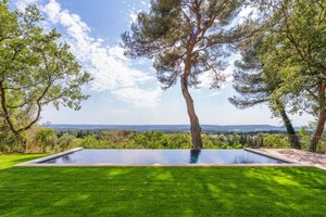 Villa for Sale in Aix En Provence, Aix En Provence Area