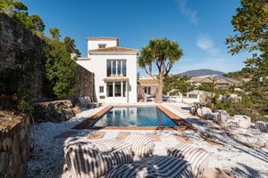 Villa for Sale in Benahavis, Malaga, El Madroñal