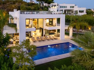 Villa for Sale in Marbella, Malaga, Nueva Andalucia
