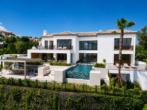 Villa for Sale in Benahavis, Malaga, The Hills