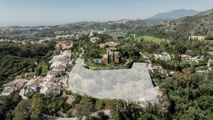 DISTINCTIVE PLOT WITH BALI VILLA PROJECT FOR SALE IN LOS ALMENDROS, BENAHAVIS