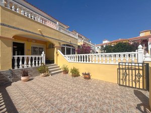 Apartment for Sale in La Regia,Alicante