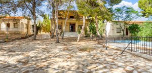 Villa for Sale in Los Balcones,Alicante