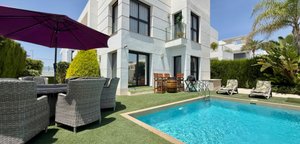 Villa for Sale in Ciudad Quesada, Alicante