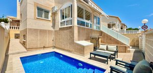 Villa for Sale in Orihuela Costa, Alicante