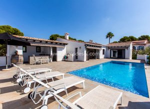 Villa for Sale in Moraira, Alicante