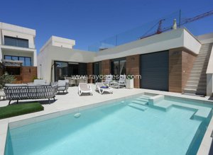 Villa for Sale in Benijofar, Alicante