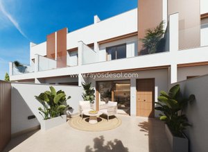 Villa for Sale in San Pedro Del Pinatar, Murcia