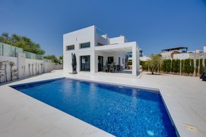 Villa for Sale in Ciudad Quesada, Alicante
