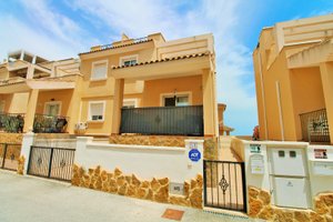 Town House for Sale in San Miguel De Salinas, Alicante