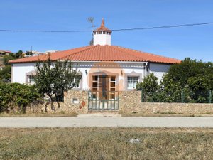 Villa for Sale in Azinhal, Castro Marim, Portugal