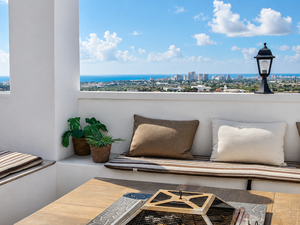 Villa for Rent in Mutxamel, Alicante
