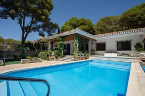 Villa for Sale in Campoamor, Orihuela, Alicante