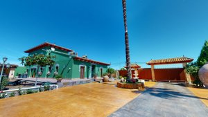 Villa for Sale in Almoradí, Alicante